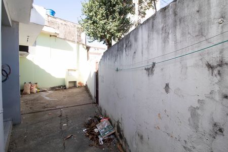 Casa para alugar com 60m², 2 quartos e 1 vaga Casa para alugar com 60m², 2 quartos e 1 vagaÁrea externa