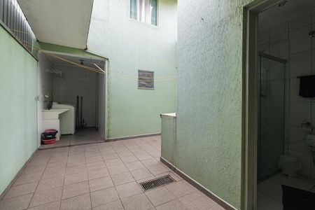 Quintal de casa à venda com 3 quartos, 80m² em Ipiranga, São Paulo