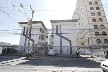 Apartamento para alugar com 72m², 3 quartos e sem vagaFachada