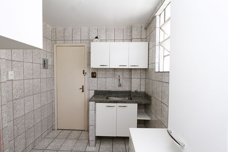 Cozinha de apartamento para alugar com 3 quartos, 72m² em Padre Eustáquio, Belo Horizonte
