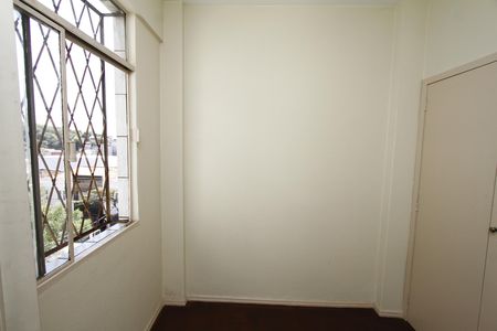 Quarto 3 de apartamento para alugar com 3 quartos, 72m² em Padre Eustáquio, Belo Horizonte