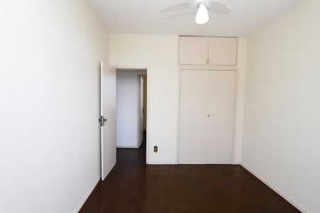 Apartamento para alugar com 72m², 3 quartos e sem vagaQuarto 2 