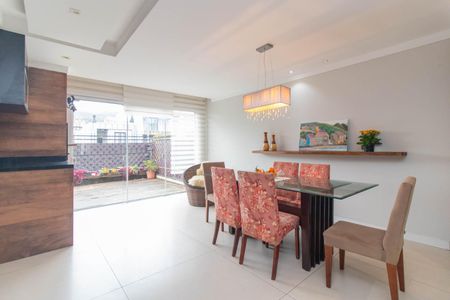 Sala de casa de condomínio à venda com 4 quartos, 200m² em Aberta dos Morros, Porto Alegre