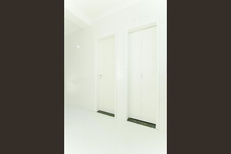 Apartamento para alugar com 77m², 2 quartos e 1 vagaÁrea de Serviço