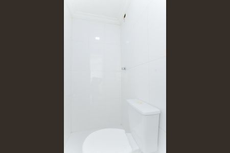 Banheiro de serviço de apartamento para alugar com 2 quartos, 77m² em Macedo, Guarulhos