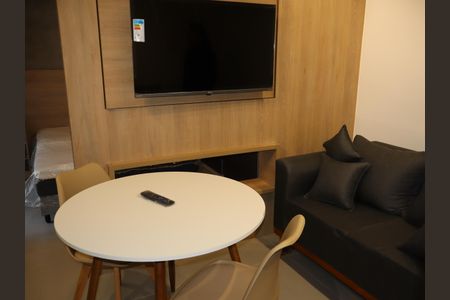 Sala de apartamento para alugar com 1 quarto, 30m² em Vila Prudente, São Paulo