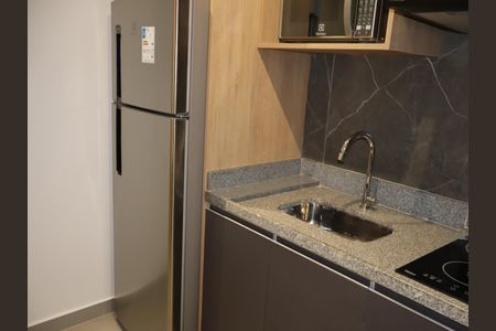 Cozinha de apartamento para alugar com 1 quarto, 30m² em Vila Prudente, São Paulo