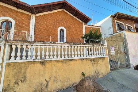 Casa para alugar com 70m², 2 quartos e 1 vaga Casa para alugar com 70m², 2 quartos e 1 vagaFachada do Prédio