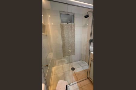 Banheiro de apartamento para alugar com 2 quartos, 70m² em Vila Cordeiro, São Paulo