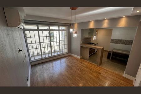 Sala de apartamento para alugar com 2 quartos, 70m² em Vila Cordeiro, São Paulo