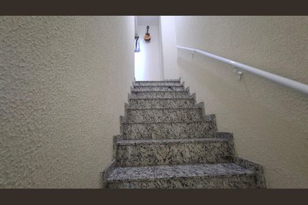 Apartamento à venda com 78m², 2 quartos e 1 vagaEscada Cobertura