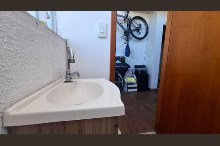 Apartamento à venda com 78m², 2 quartos e 1 vagaLavabo