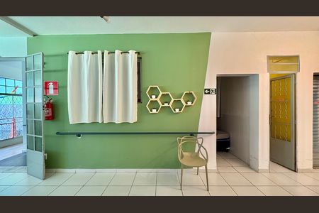Sala  de casa à venda com 7 quartos, 236m² em Serra, Belo Horizonte
