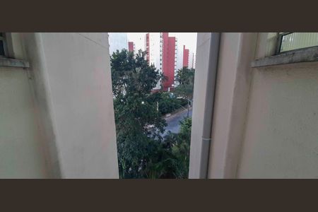 Vista da Área de Serviço de apartamento para alugar com 2 quartos, 55m² em Bandeiras, Osasco