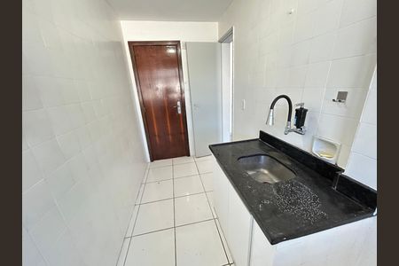 Apartamento para alugar com 2 quartos, 21m² em Todos Os Santos, Rio de Janeiro