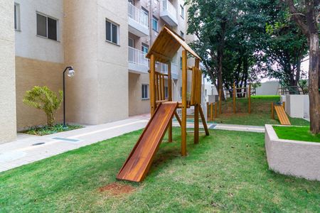 Apartamento para alugar com 39m², 2 quartos e sem vaga Apartamento para alugar com 39m², 2 quartos e sem vagaÁrea comum - Playground