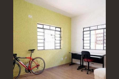 Casa à venda com 2 quartos, 120m² em Jardim das Acacias, São Paulo