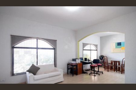 Casa à venda com 2 quartos, 120m² em Jardim das Acacias, São Paulo