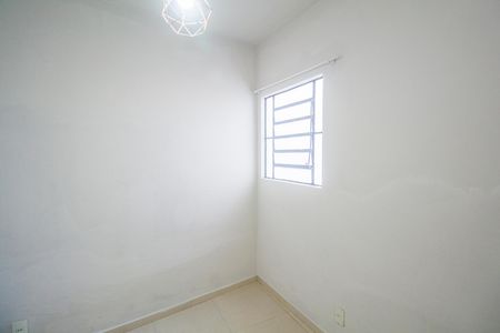Casa para alugar com 150m², 2 quartos e 1 vaga Casa para alugar com 150m², 2 quartos e 1 vagaQuarto 1