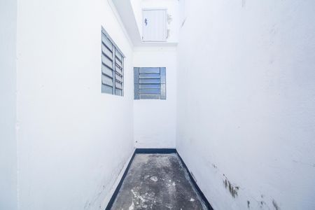 Casa para alugar com 150m², 2 quartos e 1 vaga Casa para alugar com 150m², 2 quartos e 1 vagaCozinha e Área de Serviço