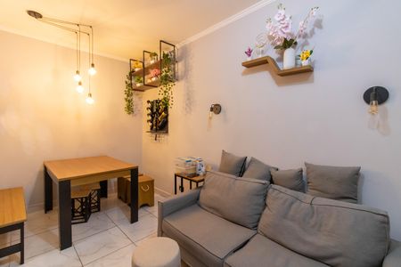 Sala de apartamento para alugar com 2 quartos, 55m² em Parque Renato Maia, Guarulhos