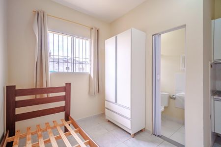 Sala/Quarto de kitnet/studio para alugar com 1 quarto, 20m² em Rio Pequeno, São Paulo