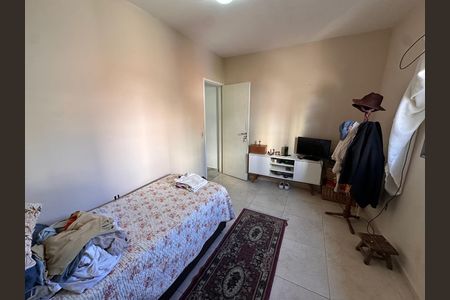 Quarto 3 de casa para alugar com 3 quartos, 70m² em Parque Maria Domitila, São Paulo