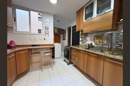 Cozinha de apartamento à venda com 3 quartos, 88m² em Recreio dos Bandeirantes, Rio de Janeiro