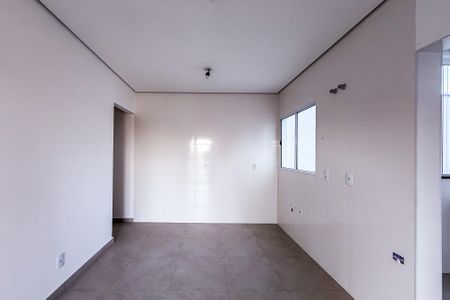 Cozinha de apartamento à venda com 2 quartos, 54m² em Vila Canero, São Paulo
