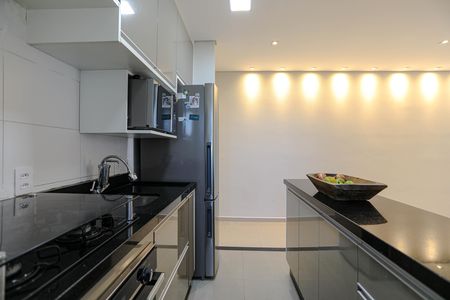 Apartamento para alugar com 57m², 2 quartos e 1 vaga Apartamento para alugar com 57m², 2 quartos e 1 vagaCozinha