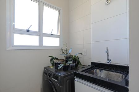 Apartamento para alugar com 57m², 2 quartos e 1 vaga Apartamento para alugar com 57m², 2 quartos e 1 vagaÁrea de Serviço