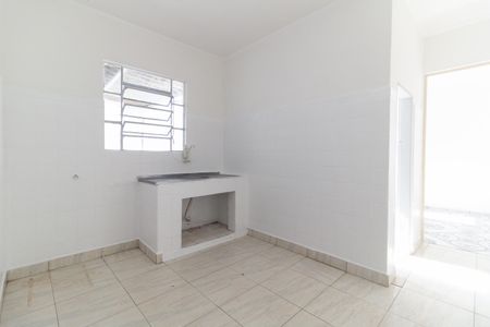 Cozinha de casa para alugar com 1 quarto, 45m² em São João Climaco, São Paulo