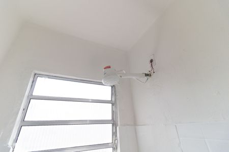 Casa para alugar com 45m², 1 quarto e 1 vaga Casa para alugar com 45m², 1 quarto e 1 vagaBanheiro