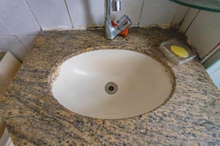 Apartamento à venda com 78m², 3 quartos e 2 vagas Apartamento à venda com 78m², 3 quartos e 2 vagasBanheiro da suíte