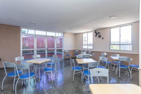 Apartamento à venda com 78m², 3 quartos e 2 vagas Apartamento à venda com 78m², 3 quartos e 2 vagasÁrea comum - Salão de festas