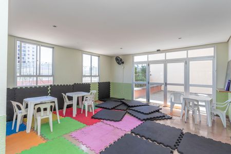 Apartamento à venda com 78m², 3 quartos e 2 vagas Apartamento à venda com 78m², 3 quartos e 2 vagasSalão de ginastica