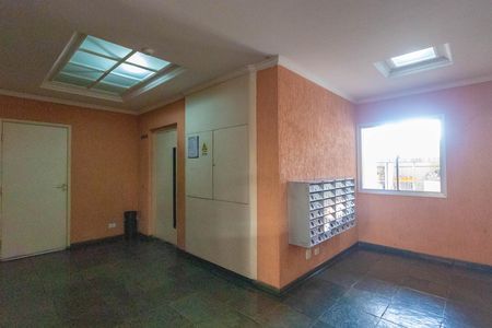 Apartamento à venda com 78m², 3 quartos e 2 vagas Apartamento à venda com 78m², 3 quartos e 2 vagasHall social