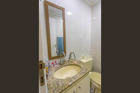 Banheiro social de apartamento à venda com 2 quartos, 78m² em Suiço, São Bernardo do Campo