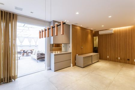 Apartamento para alugar com 114m², 2 quartos e 2 vagasSala
