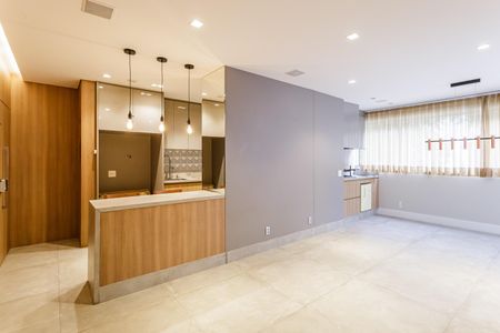Apartamento para alugar com 114m², 2 quartos e 2 vagasSala