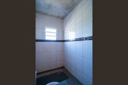 Banheiro da Suíte 1 de casa para alugar com 2 quartos, 700m² em Retiro São João, Sorocaba
