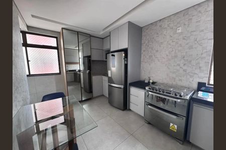 Apartamento para alugar com 115m², 3 quartos e 2 vagas Apartamento para alugar com 115m², 3 quartos e 2 vagasCozinha