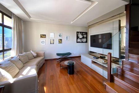 Sala de apartamento para alugar com 3 quartos, 115m² em Carmo, Belo Horizonte