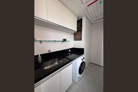 Apartamento para alugar com 115m², 3 quartos e 2 vagas Apartamento para alugar com 115m², 3 quartos e 2 vagasÁrea de serviço