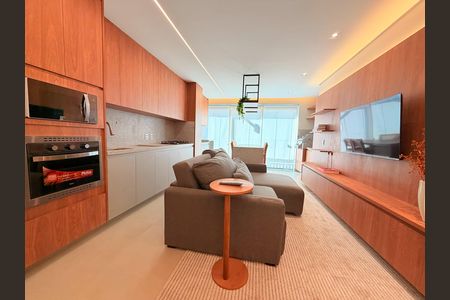 Apartamento para alugar com 2 quartos, 72m² em Jardim das Acacias, São Paulo