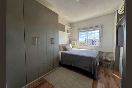 Quarto  de apartamento para alugar com 2 quartos, 59m² em Igara, Canoas
