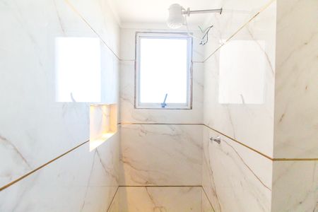 Banheiro de apartamento à venda com 2 quartos, 41m² em Itaquera, São Paulo