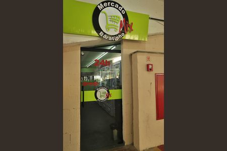 Apartamento para alugar com 52m², 2 quartos e 1 vagaMini Mercado