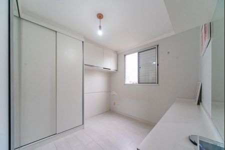 Quarto 2 de apartamento para alugar com 2 quartos, 52m² em Utinga, Santo André