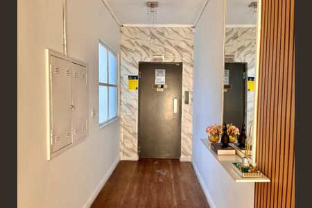 Apartamento à venda com 74m², 2 quartos e sem vaga Apartamento à venda com 74m², 2 quartos e sem vagaÁrea comum